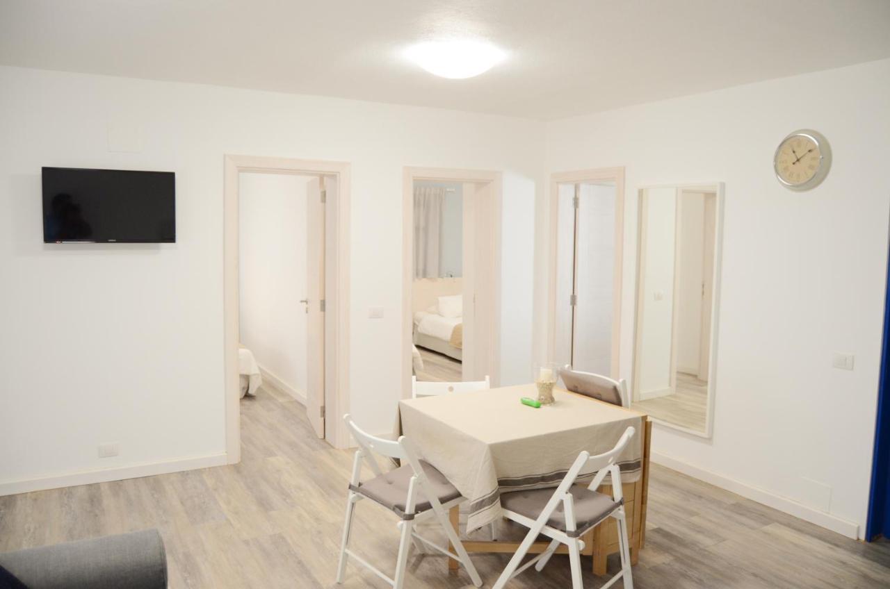 Apartamentos El Marinero - Iglesia Калета де Себо Екстериор снимка